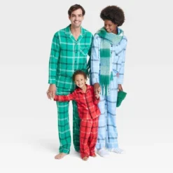 Kids' Plaid Matching Family Pajama Set - Wondershop™ Green -Wondershop Shop GUEST 066cfe32 b3a8 406a 8bb7 673b2e148d30 5